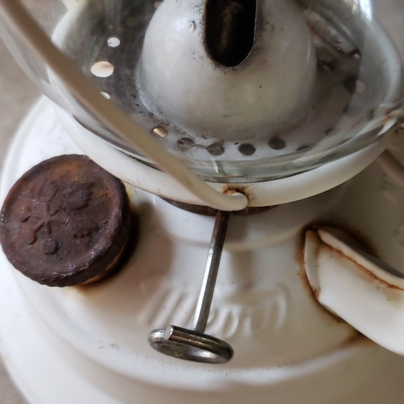 Vintage Meva #864 Kerosene Lantern - Picture 8 of 9